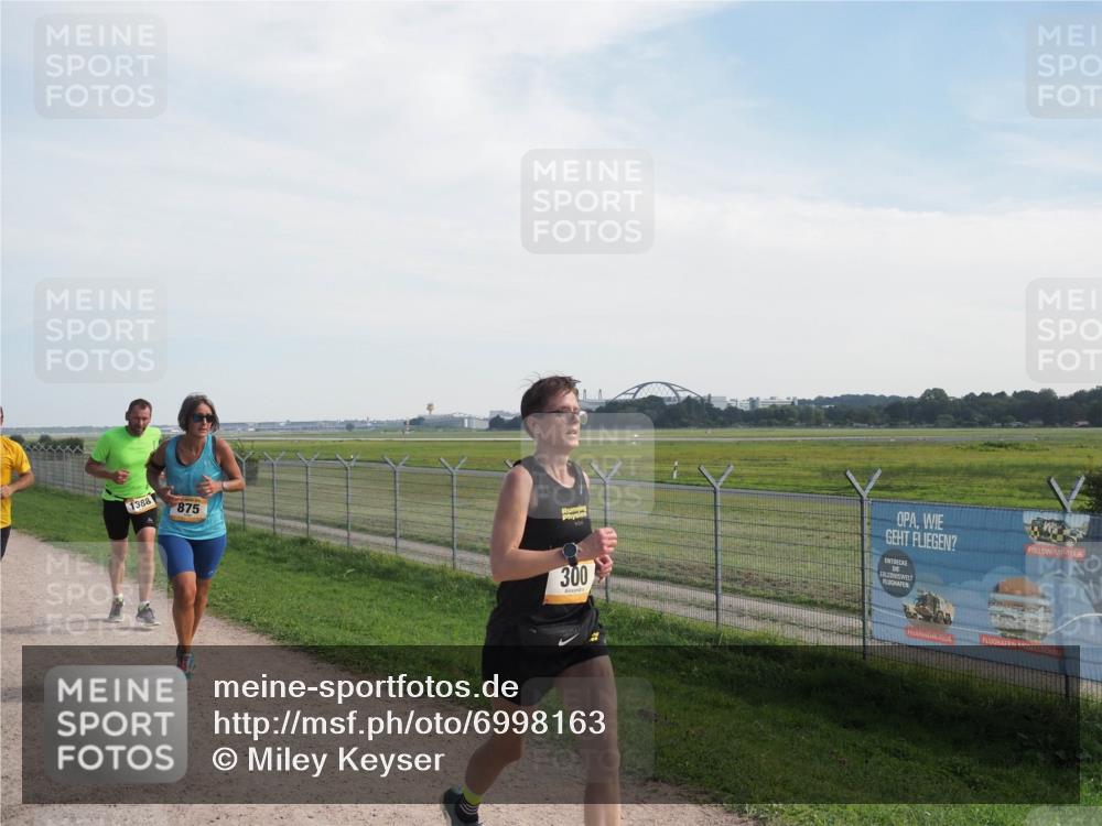 08.09.2024 - Airport Race Miley Keyser http://msf.ph/oto/6998163 08.09.2024 12:20:26 Laufen OLYMPUS, DIGITAL, CAMERA meine-sportfotos.de