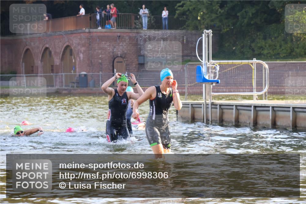 08.09.2024 - Stadtparktriathlon Luisa Fischer http://msf.ph/oto/6998306 08.09.2024 09:07:50 Schwimmen 134, 171 meine-sportfotos.de