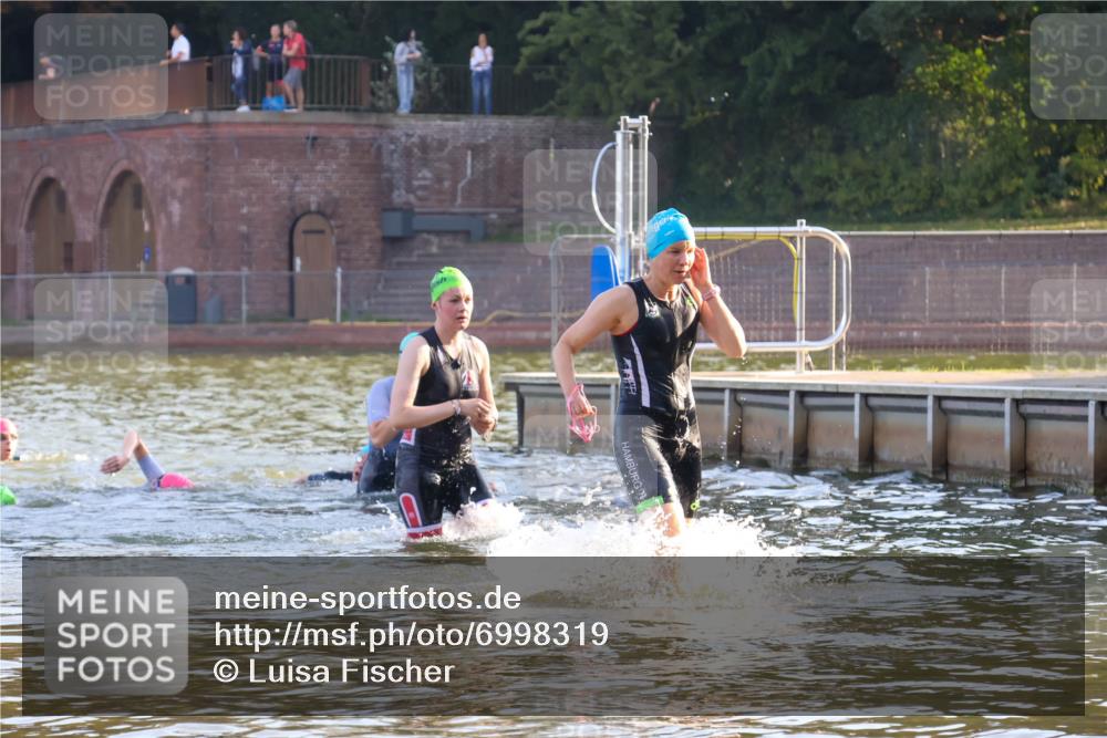 08.09.2024 - Stadtparktriathlon Luisa Fischer http://msf.ph/oto/6998319 08.09.2024 09:07:51 Schwimmen 134, 171 meine-sportfotos.de