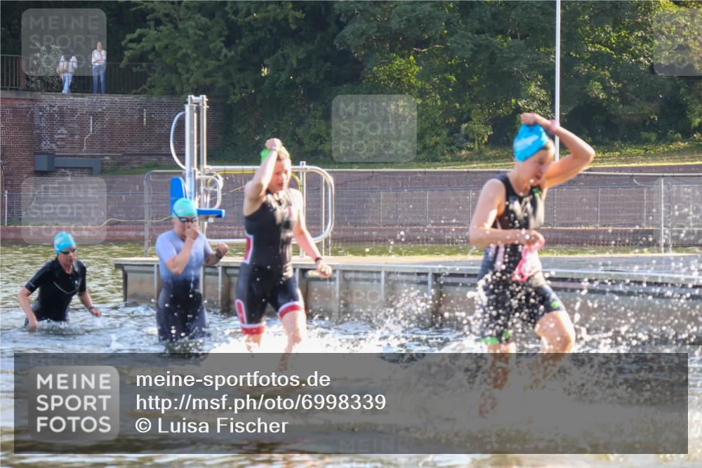 08.09.2024 - Stadtparktriathlon Luisa Fischer http://msf.ph/oto/6998339 08.09.2024 09:07:53 Schwimmen 52, 132, 134, 156, 171 meine-sportfotos.de