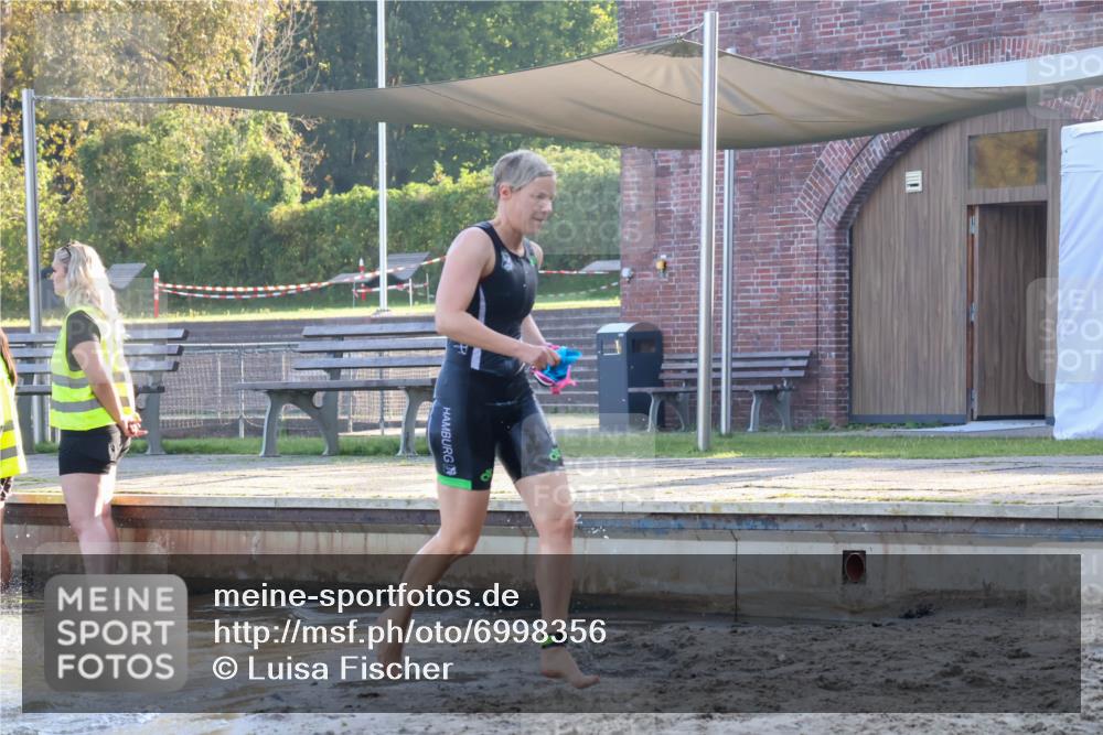 08.09.2024 - Stadtparktriathlon Luisa Fischer http://msf.ph/oto/6998356 08.09.2024 09:07:55 Schwimmen 52, 132, 134, 152, 156, 171 meine-sportfotos.de