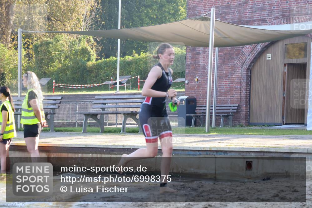 08.09.2024 - Stadtparktriathlon Luisa Fischer http://msf.ph/oto/6998375 08.09.2024 09:07:56 Schwimmen 52, 132, 134, 152, 156, 171 meine-sportfotos.de