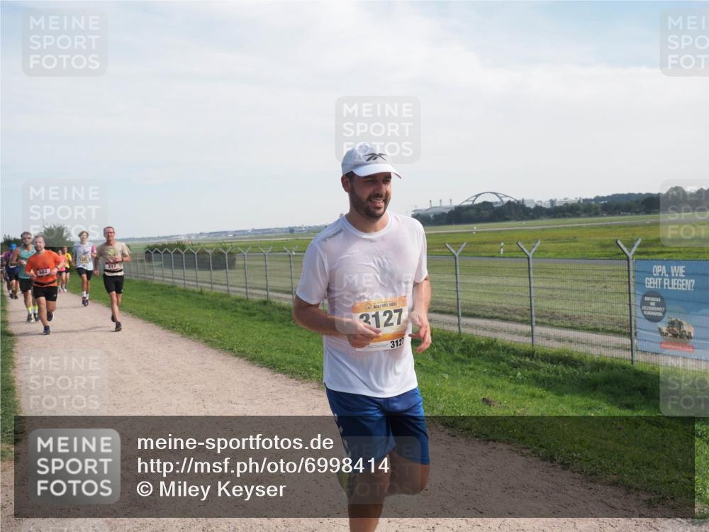 08.09.2024 - Airport Race Miley Keyser http://msf.ph/oto/6998414 08.09.2024 12:20:34 Laufen OLYMPUS, DIGITAL, CAMERA meine-sportfotos.de