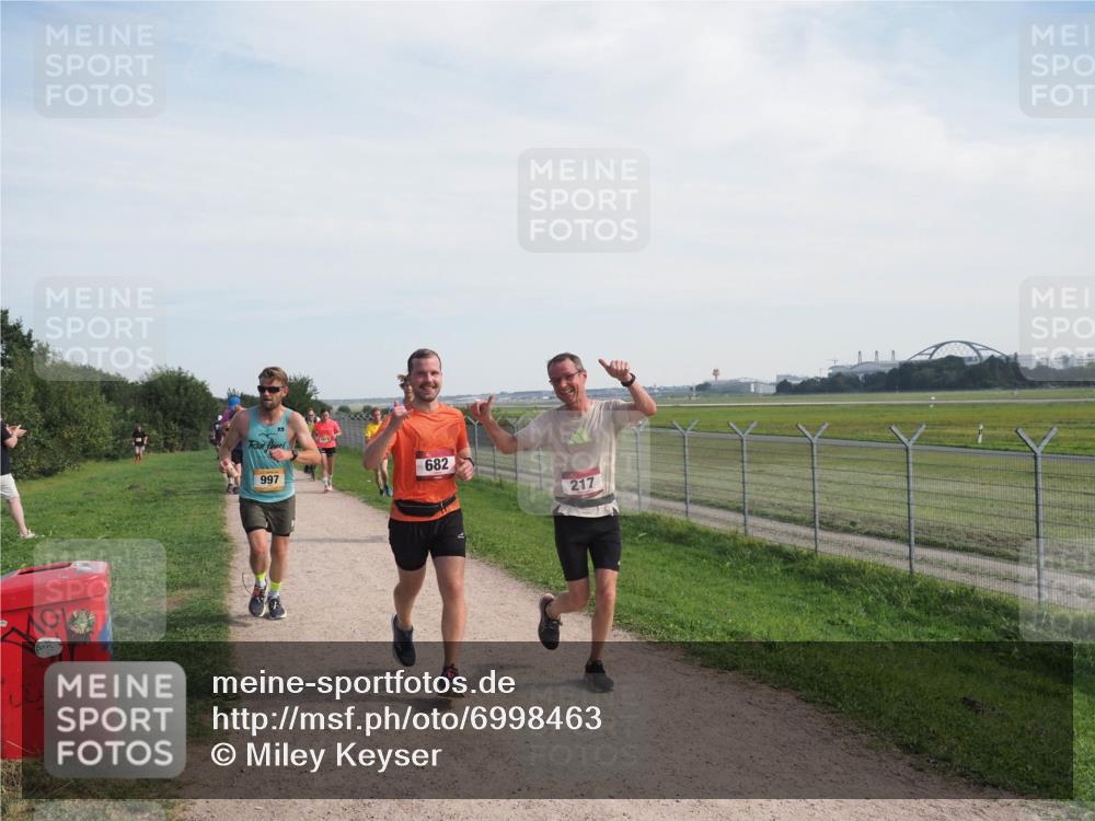 08.09.2024 - Airport Race Miley Keyser http://msf.ph/oto/6998463 08.09.2024 12:20:36 Laufen OLYMPUS, DIGITAL, CAMERA meine-sportfotos.de