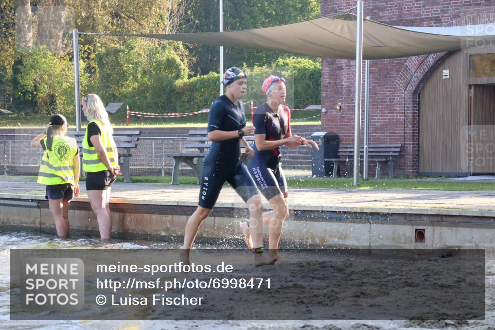 08.09.2024 - Stadtparktriathlon Luisa Fischer http://msf.ph/oto/6998471 08.09.2024 09:08:11 Schwimmen 152, 165, 175, 176, 180 meine-sportfotos.de