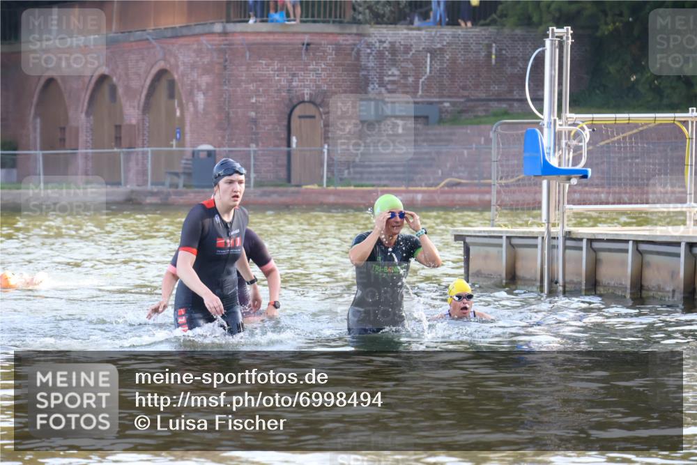 08.09.2024 - Stadtparktriathlon Luisa Fischer http://msf.ph/oto/6998494 08.09.2024 09:08:39 Schwimmen 135, 155, 164 meine-sportfotos.de