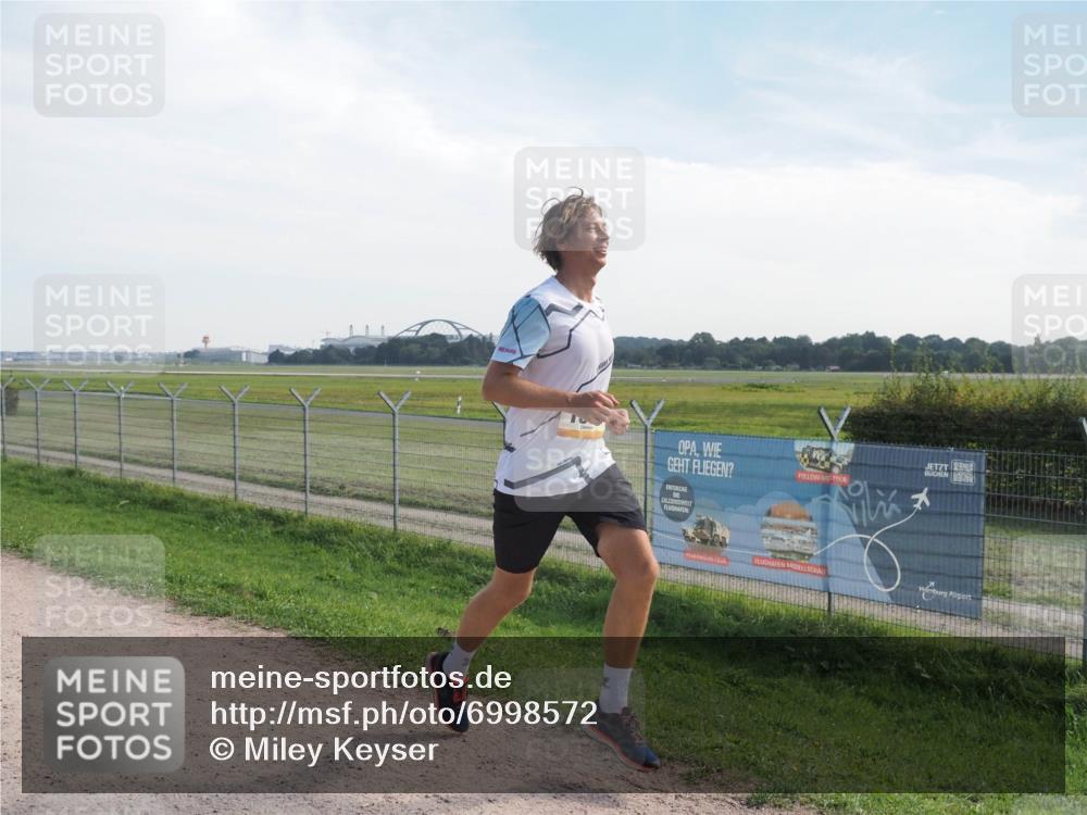 08.09.2024 - Airport Race Miley Keyser http://msf.ph/oto/6998572 08.09.2024 12:20:39 Laufen OLYMPUS, DIGITAL, CAMERA meine-sportfotos.de