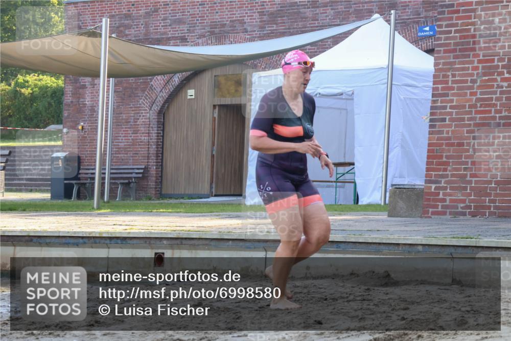 08.09.2024 - Stadtparktriathlon Luisa Fischer http://msf.ph/oto/6998580 08.09.2024 09:08:49 Schwimmen 135, 155, 161, 164, 178 meine-sportfotos.de