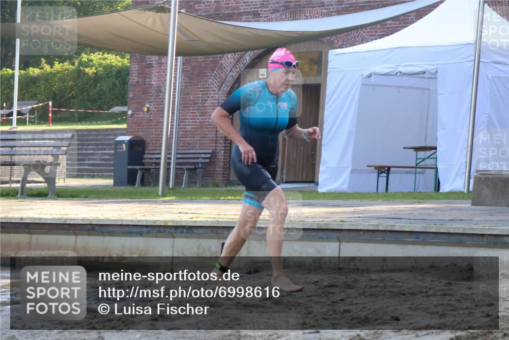 08.09.2024 - Stadtparktriathlon Luisa Fischer http://msf.ph/oto/6998616 08.09.2024 09:08:55 Schwimmen 143, 145, 161, 178 meine-sportfotos.de