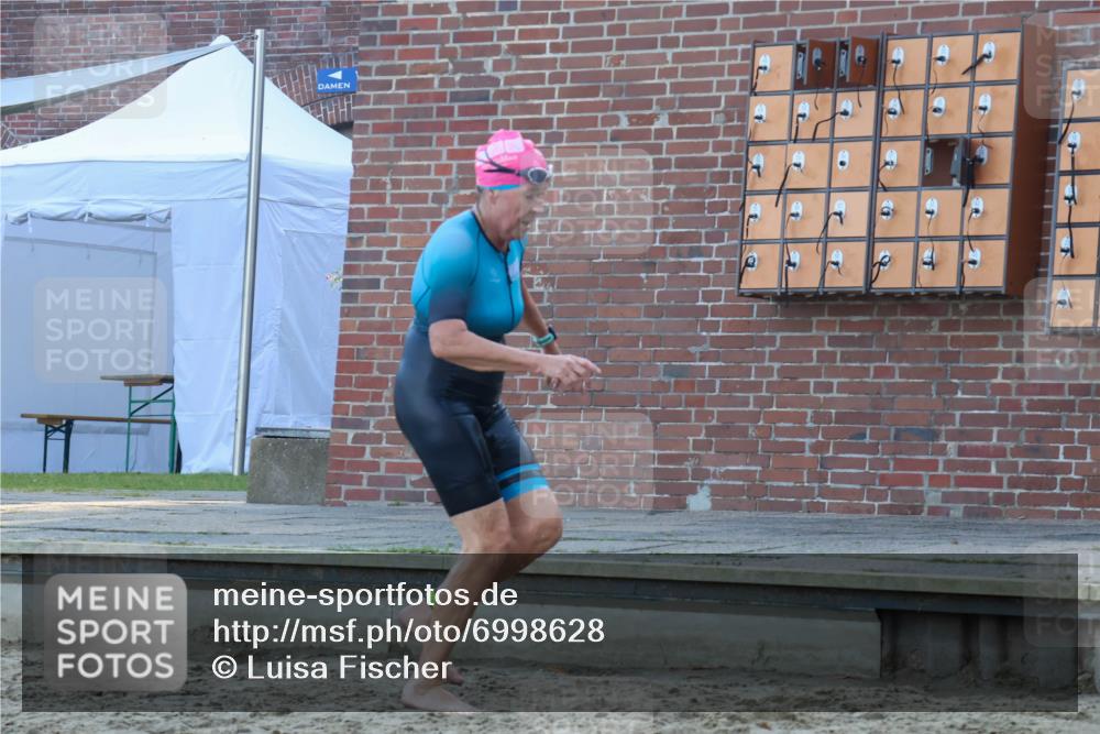 08.09.2024 - Stadtparktriathlon Luisa Fischer http://msf.ph/oto/6998628 08.09.2024 09:08:56 Schwimmen 143, 145, 161, 162, 178 meine-sportfotos.de