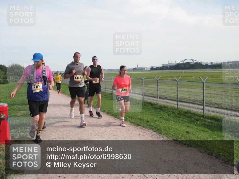 08.09.2024 - Airport Race Miley Keyser http://msf.ph/oto/6998630 08.09.2024 12:20:43 Laufen OLYMPUS, DIGITAL, CAMERA meine-sportfotos.de