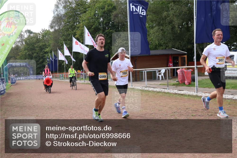08.09.2024 - Airport Race Strokosch-Dieckow http://msf.ph/oto/6998666 08.09.2024 13:34:21 Ziel 302, 702 meine-sportfotos.de