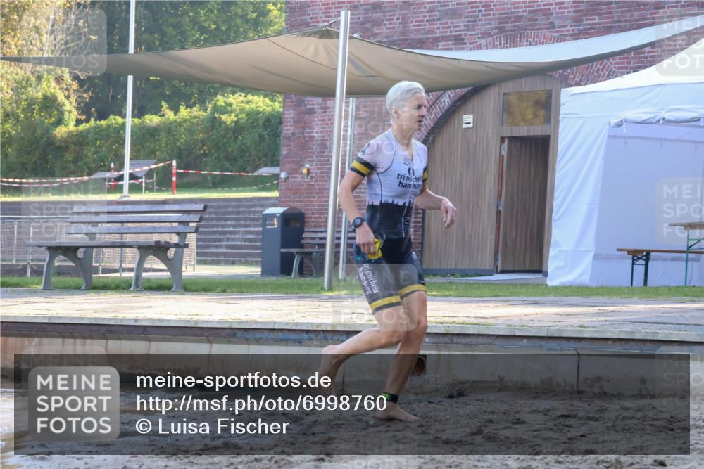 08.09.2024 - Stadtparktriathlon Luisa Fischer http://msf.ph/oto/6998760 08.09.2024 09:09:17 Schwimmen 146, 160, 166 meine-sportfotos.de