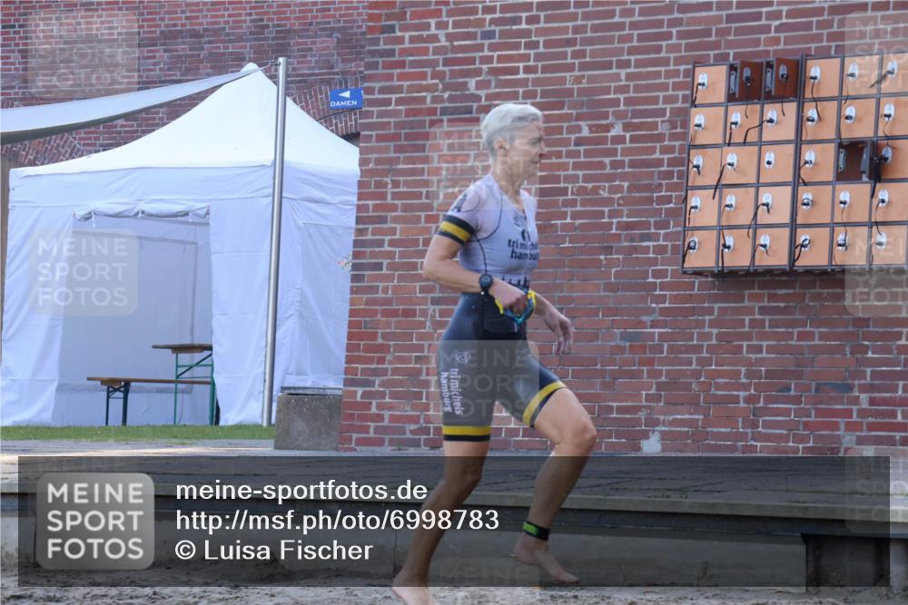 08.09.2024 - Stadtparktriathlon Luisa Fischer http://msf.ph/oto/6998783 08.09.2024 09:09:18 Schwimmen 146, 160, 166 meine-sportfotos.de