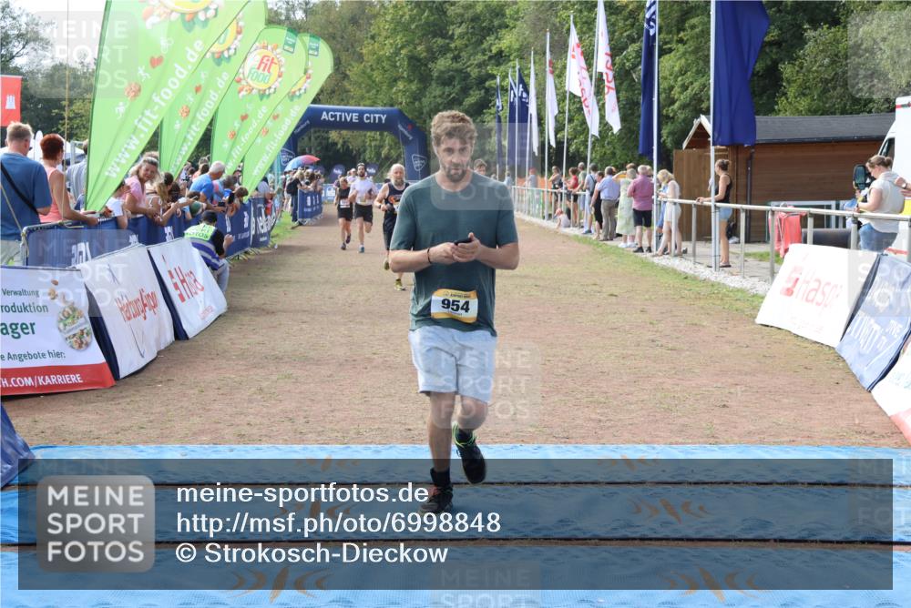 08.09.2024 - Airport Race Strokosch-Dieckow http://msf.ph/oto/6998848 08.09.2024 12:29:47 Ziel 19, 419, 558, 843, 954, 1486, 3025 meine-sportfotos.de