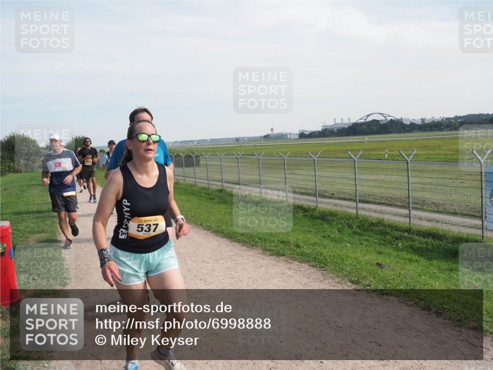 08.09.2024 - Airport Race Miley Keyser http://msf.ph/oto/6998888 08.09.2024 12:20:51 Laufen OLYMPUS, DIGITAL, CAMERA meine-sportfotos.de