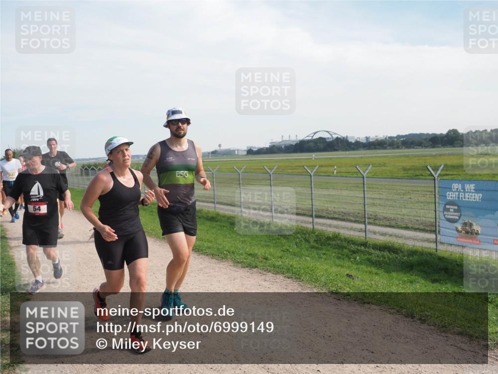 08.09.2024 - Airport Race Miley Keyser http://msf.ph/oto/6999149 08.09.2024 12:21:03 Laufen OLYMPUS, DIGITAL, CAMERA meine-sportfotos.de