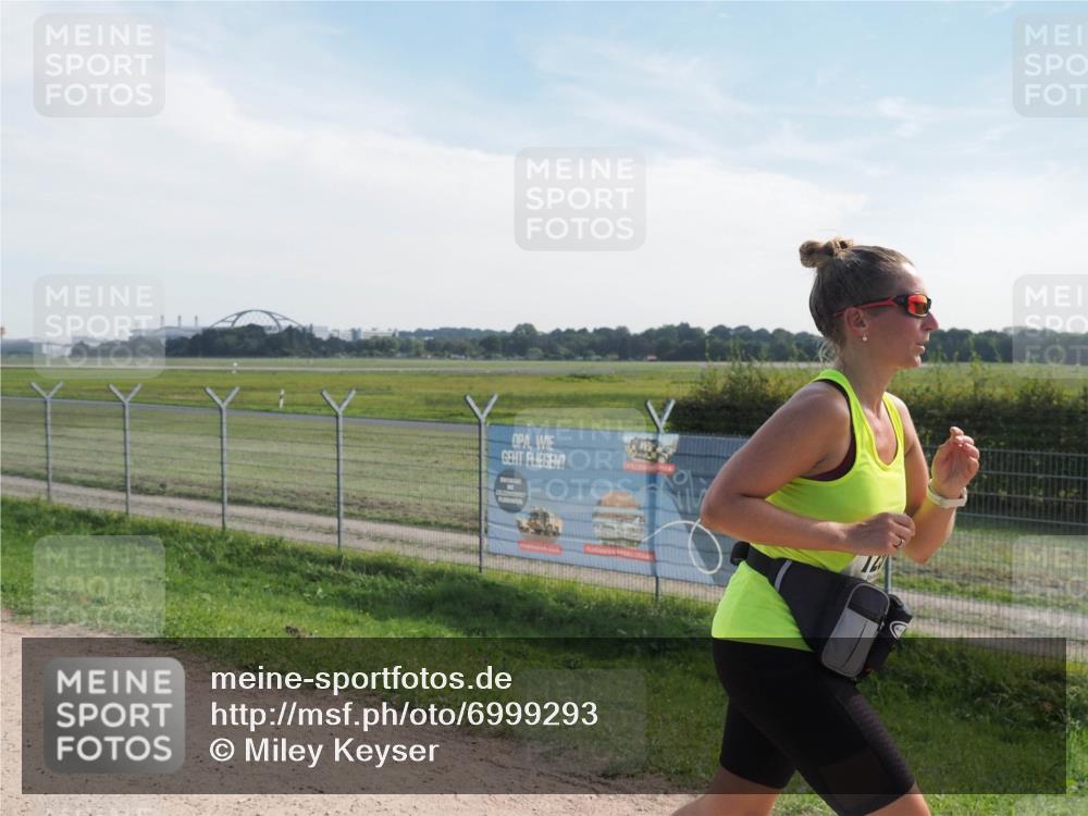 08.09.2024 - Airport Race Miley Keyser http://msf.ph/oto/6999293 08.09.2024 12:21:12 Laufen OLYMPUS, DIGITAL, CAMERA meine-sportfotos.de