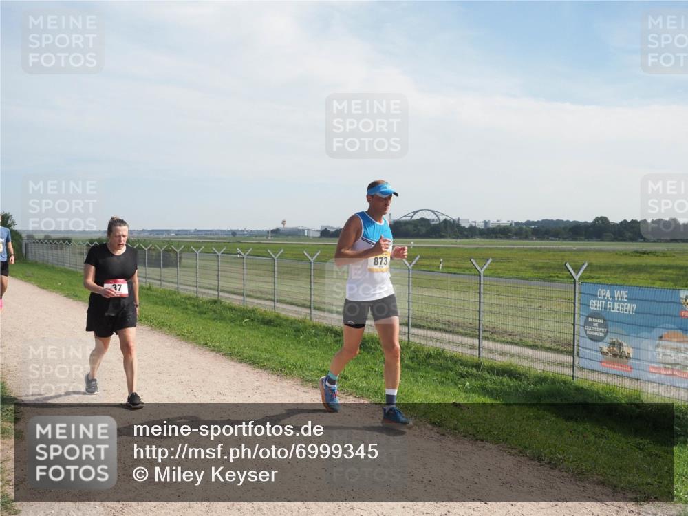 08.09.2024 - Airport Race Miley Keyser http://msf.ph/oto/6999345 08.09.2024 12:21:22 Laufen OLYMPUS, DIGITAL, CAMERA meine-sportfotos.de