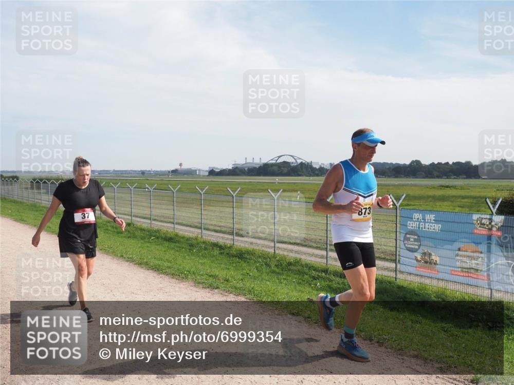 08.09.2024 - Airport Race Miley Keyser http://msf.ph/oto/6999354 08.09.2024 12:21:23 Laufen OLYMPUS, DIGITAL, CAMERA meine-sportfotos.de