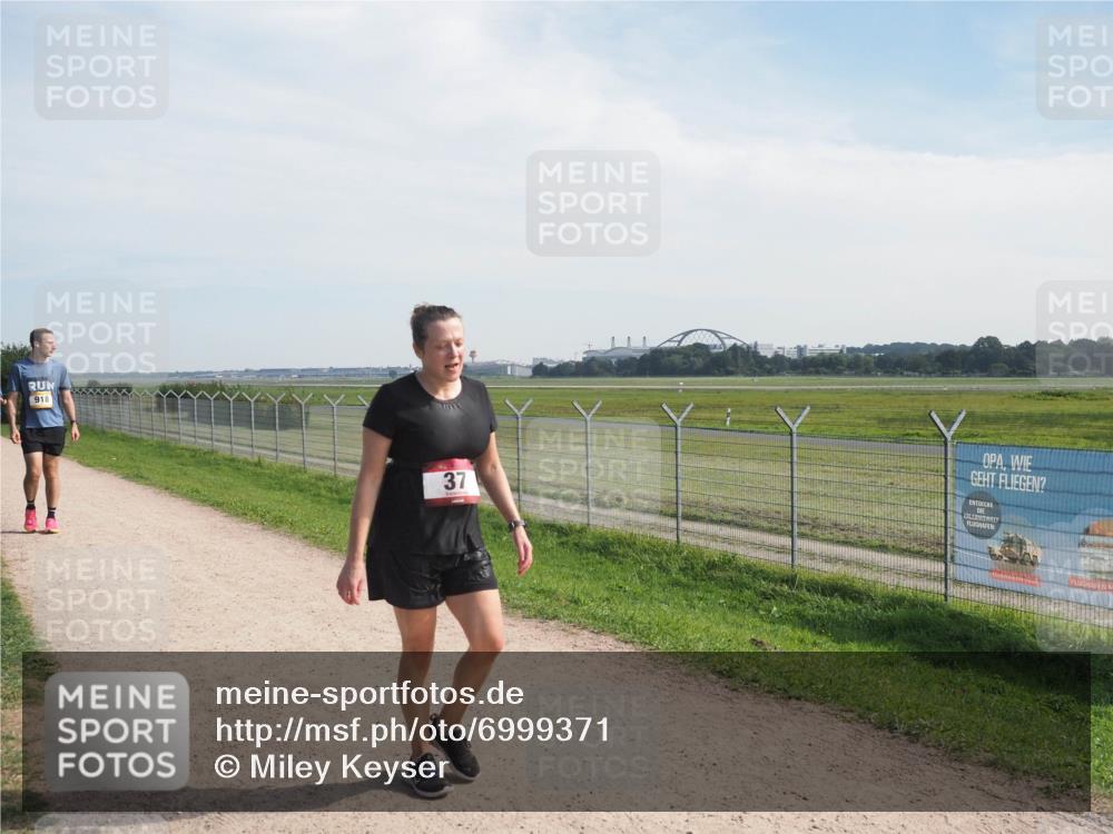 08.09.2024 - Airport Race Miley Keyser http://msf.ph/oto/6999371 08.09.2024 12:21:24 Laufen OLYMPUS, DIGITAL, CAMERA meine-sportfotos.de