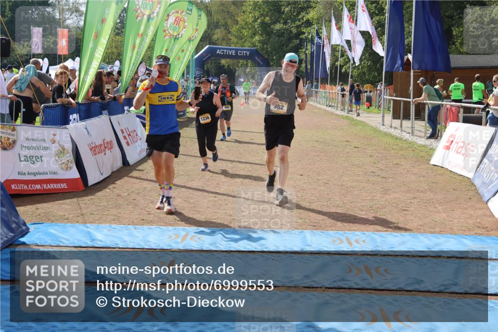 08.09.2024 - Airport Race Strokosch-Dieckow http://msf.ph/oto/6999553 08.09.2024 12:53:52 Ziel 140, 382, 388, 442, 469, 1236 meine-sportfotos.de