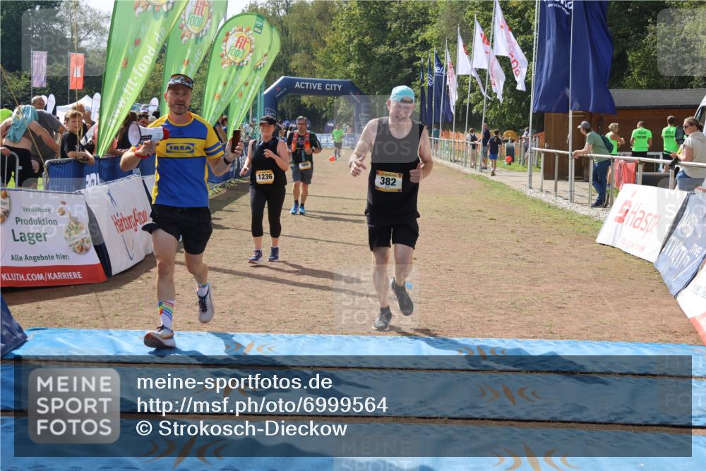 08.09.2024 - Airport Race Strokosch-Dieckow http://msf.ph/oto/6999564 08.09.2024 12:53:52 Ziel 140, 382, 388, 442, 469, 1236 meine-sportfotos.de