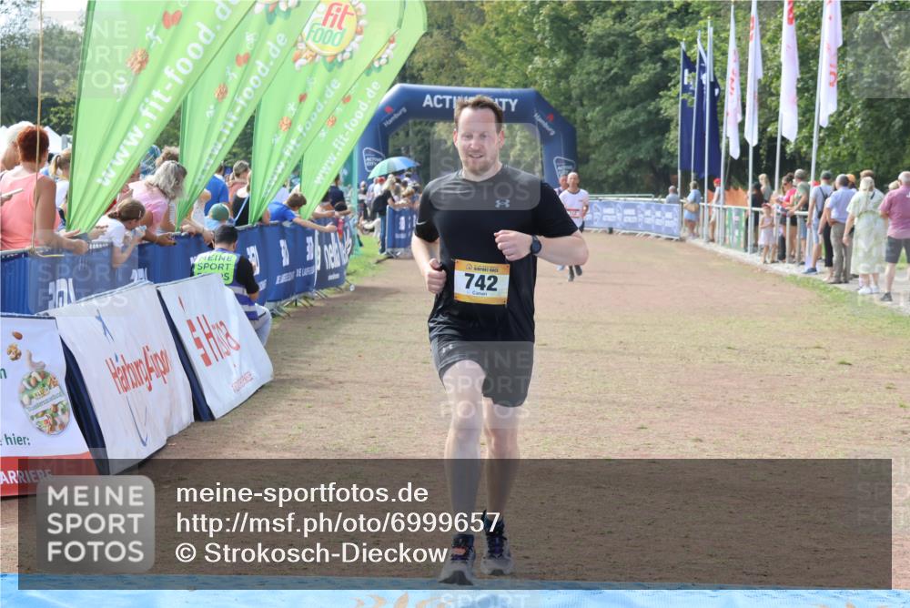 08.09.2024 - Airport Race Strokosch-Dieckow http://msf.ph/oto/6999657 08.09.2024 12:30:44 Ziel 254, 581, 742, 768, 789 meine-sportfotos.de