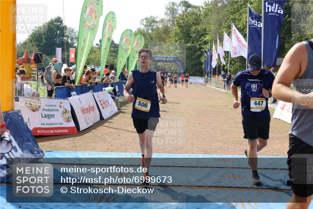 08.09.2024 - Airport Race Strokosch-Dieckow http://msf.ph/oto/6999673 08.09.2024 12:54:20 Ziel 462, 506, 1008, 1111 meine-sportfotos.de