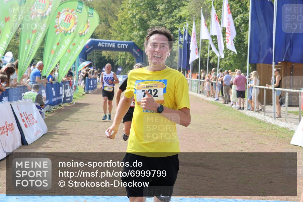 08.09.2024 - Airport Race Strokosch-Dieckow http://msf.ph/oto/6999799 08.09.2024 12:31:11 Ziel 90, 247, 374, 482, 505, 732, 1351, 1448, 1522, 3010 meine-sportfotos.de