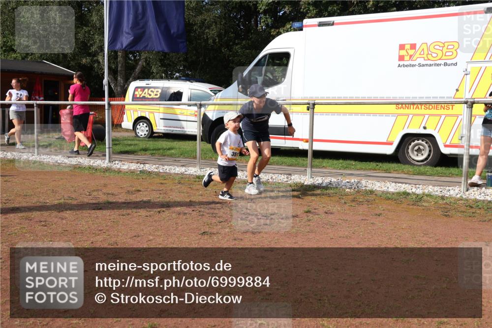 08.09.2024 - Airport Race Strokosch-Dieckow http://msf.ph/oto/6999884 08.09.2024 11:14:52 Ziel  meine-sportfotos.de