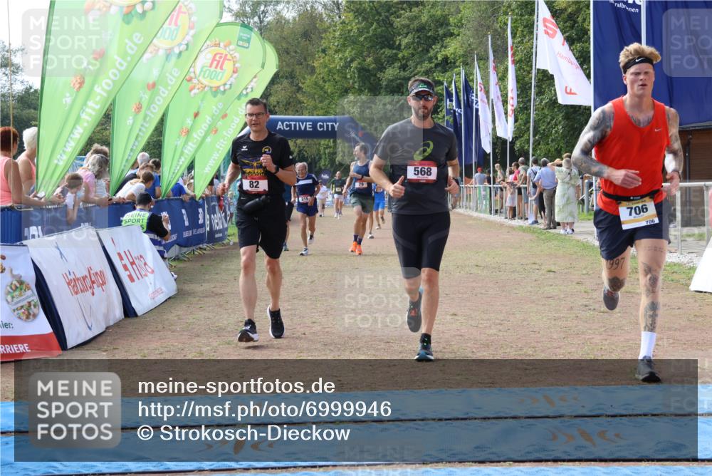 08.09.2024 - Airport Race Strokosch-Dieckow http://msf.ph/oto/6999946 08.09.2024 12:31:38 Ziel 79, 82, 215, 568, 706, 804 meine-sportfotos.de