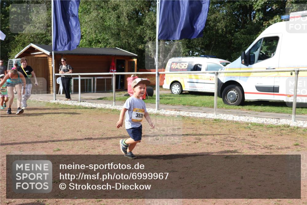 08.09.2024 - Airport Race Strokosch-Dieckow http://msf.ph/oto/6999967 08.09.2024 11:14:58 Ziel  meine-sportfotos.de