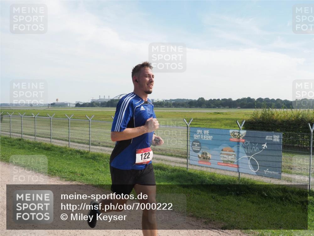 08.09.2024 - Airport Race Miley Keyser http://msf.ph/oto/7000222 08.09.2024 12:21:32 Laufen OLYMPUS, DIGITAL, CAMERA meine-sportfotos.de