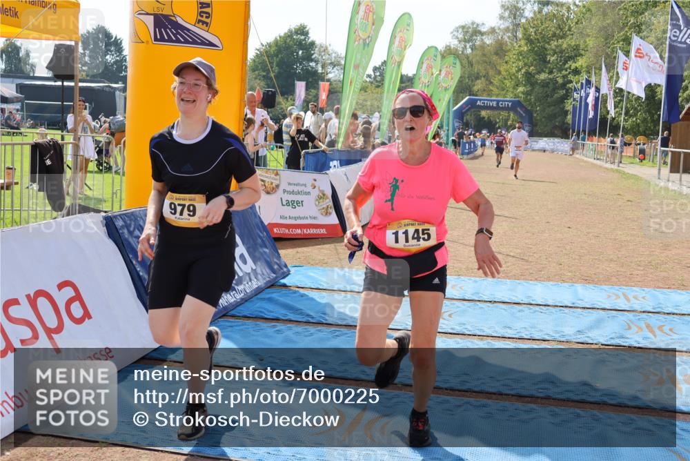 08.09.2024 - Airport Race Strokosch-Dieckow http://msf.ph/oto/7000225 08.09.2024 12:54:57 Ziel 309, 310, 571, 979, 1145 meine-sportfotos.de