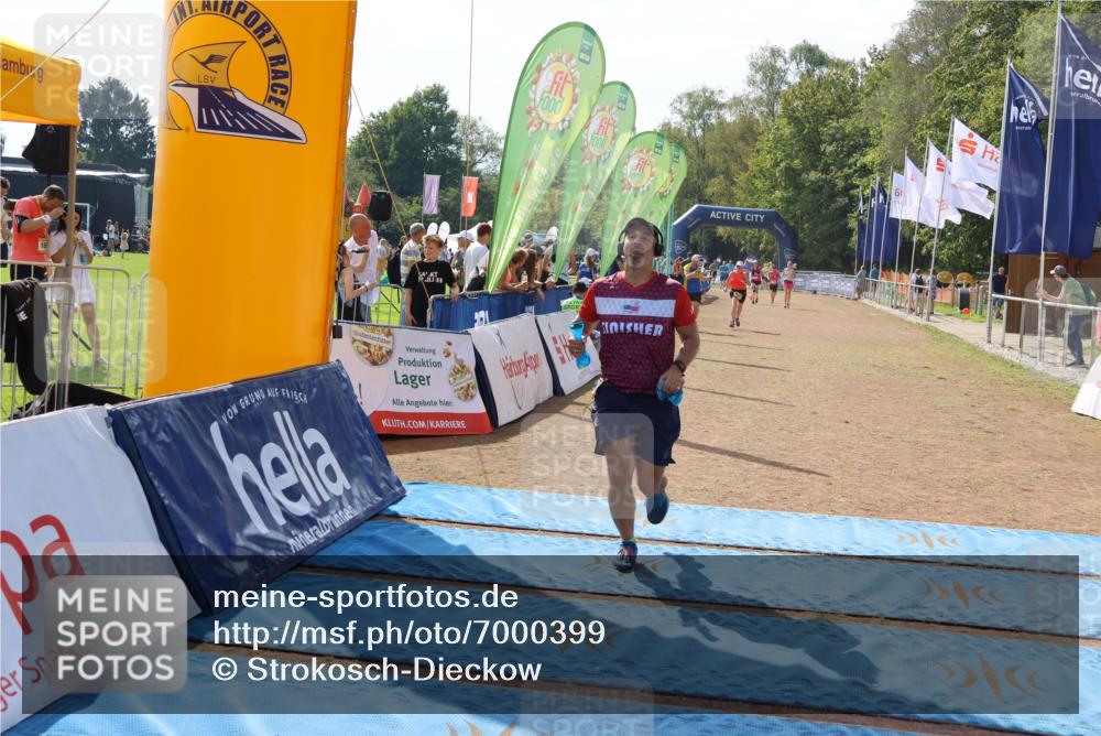 08.09.2024 - Airport Race Strokosch-Dieckow http://msf.ph/oto/7000399 08.09.2024 12:55:07 Ziel 571, 1209, 1376 meine-sportfotos.de