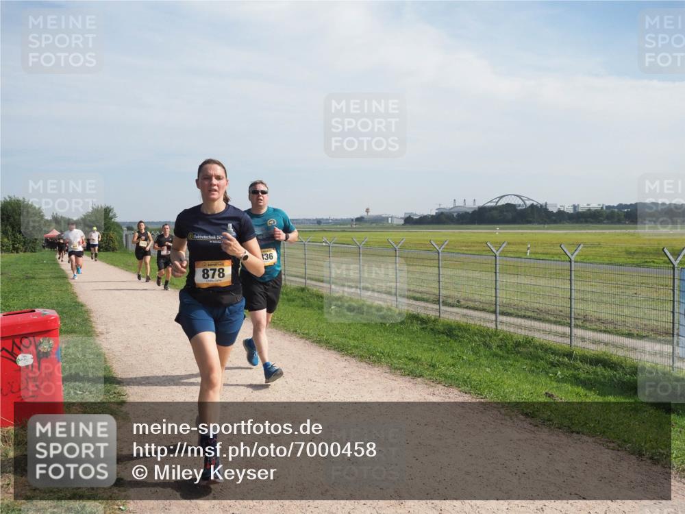 08.09.2024 - Airport Race Miley Keyser http://msf.ph/oto/7000458 08.09.2024 12:21:49 Laufen OLYMPUS, DIGITAL, CAMERA meine-sportfotos.de