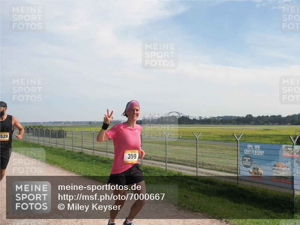08.09.2024 - Airport Race Miley Keyser http://msf.ph/oto/7000667 08.09.2024 12:22:01 Laufen OLYMPUS, DIGITAL, CAMERA meine-sportfotos.de