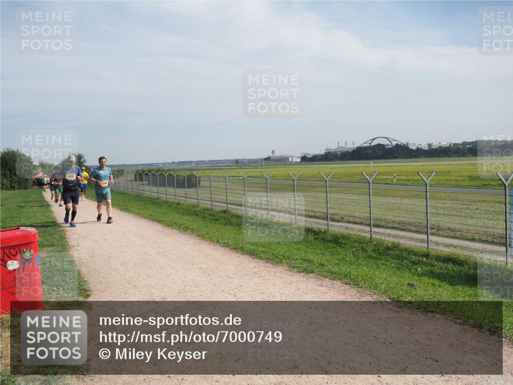 08.09.2024 - Airport Race Miley Keyser http://msf.ph/oto/7000749 08.09.2024 12:22:04 Laufen OLYMPUS, DIGITAL, CAMERA meine-sportfotos.de