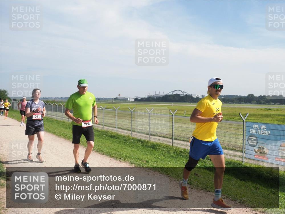 08.09.2024 - Airport Race Miley Keyser http://msf.ph/oto/7000871 08.09.2024 12:22:13 Laufen OLYMPUS, DIGITAL, CAMERA meine-sportfotos.de