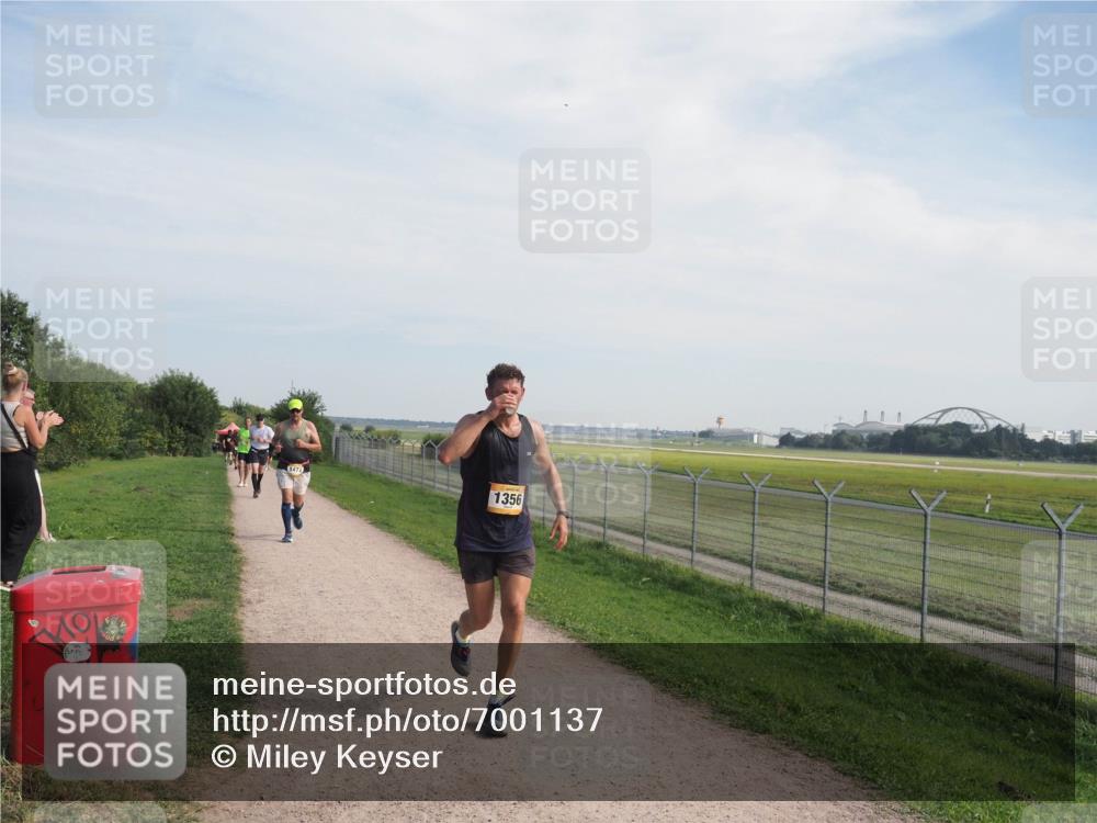 08.09.2024 - Airport Race Miley Keyser http://msf.ph/oto/7001137 08.09.2024 12:22:32 Laufen OLYMPUS, DIGITAL, CAMERA meine-sportfotos.de