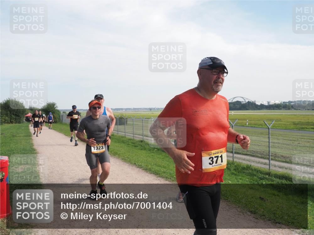 08.09.2024 - Airport Race Miley Keyser http://msf.ph/oto/7001404 08.09.2024 12:22:47 Laufen OLYMPUS, DIGITAL, CAMERA meine-sportfotos.de