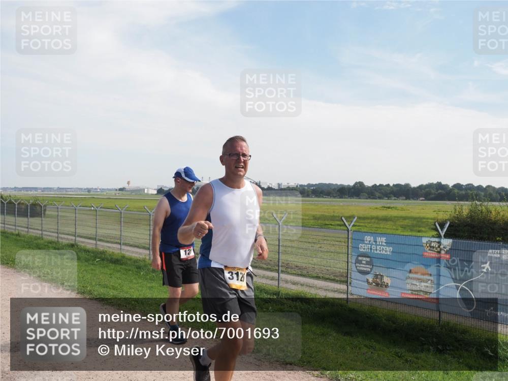08.09.2024 - Airport Race Miley Keyser http://msf.ph/oto/7001693 08.09.2024 12:23:05 Laufen OLYMPUS, DIGITAL, CAMERA meine-sportfotos.de