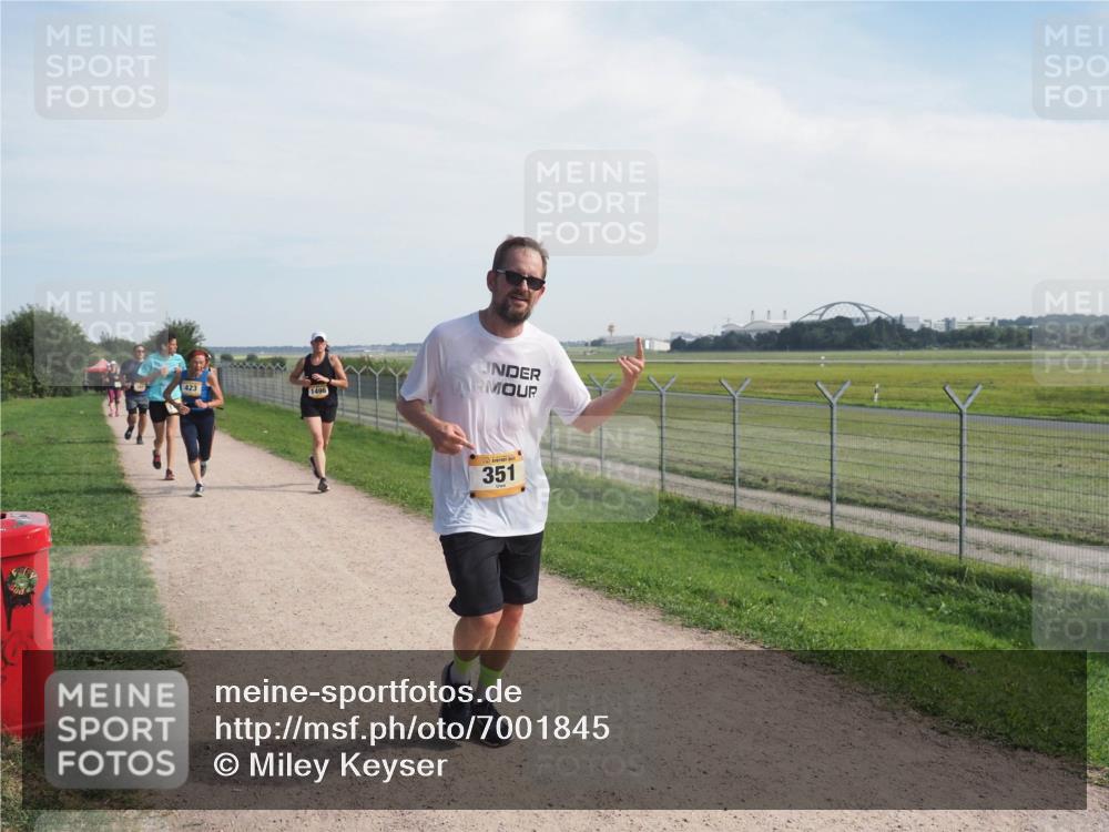 08.09.2024 - Airport Race Miley Keyser http://msf.ph/oto/7001845 08.09.2024 12:23:14 Laufen OLYMPUS, DIGITAL, CAMERA meine-sportfotos.de