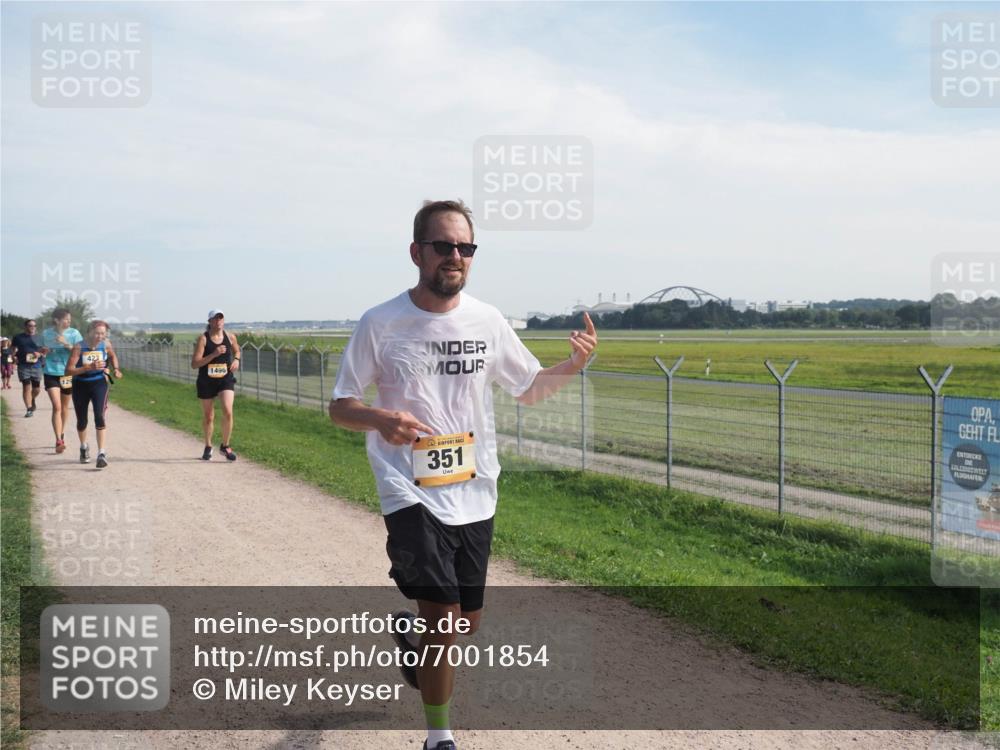 08.09.2024 - Airport Race Miley Keyser http://msf.ph/oto/7001854 08.09.2024 12:23:14 Laufen OLYMPUS, DIGITAL, CAMERA meine-sportfotos.de