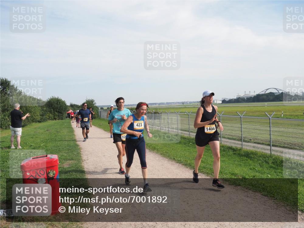 08.09.2024 - Airport Race Miley Keyser http://msf.ph/oto/7001892 08.09.2024 12:23:16 Laufen OLYMPUS, DIGITAL, CAMERA meine-sportfotos.de