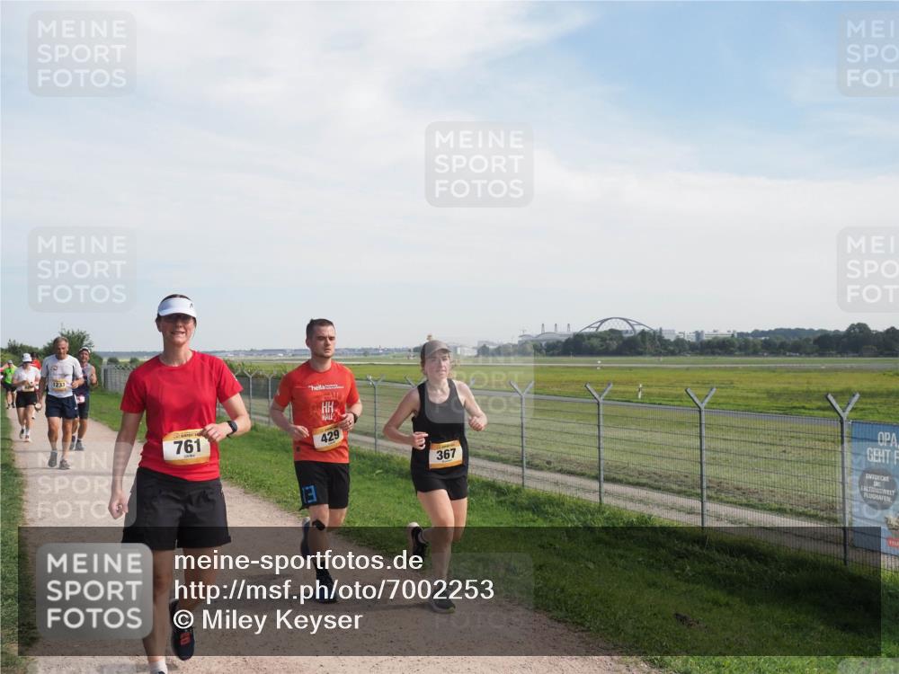 08.09.2024 - Airport Race Miley Keyser http://msf.ph/oto/7002253 08.09.2024 12:23:44 Laufen OLYMPUS, DIGITAL, CAMERA meine-sportfotos.de