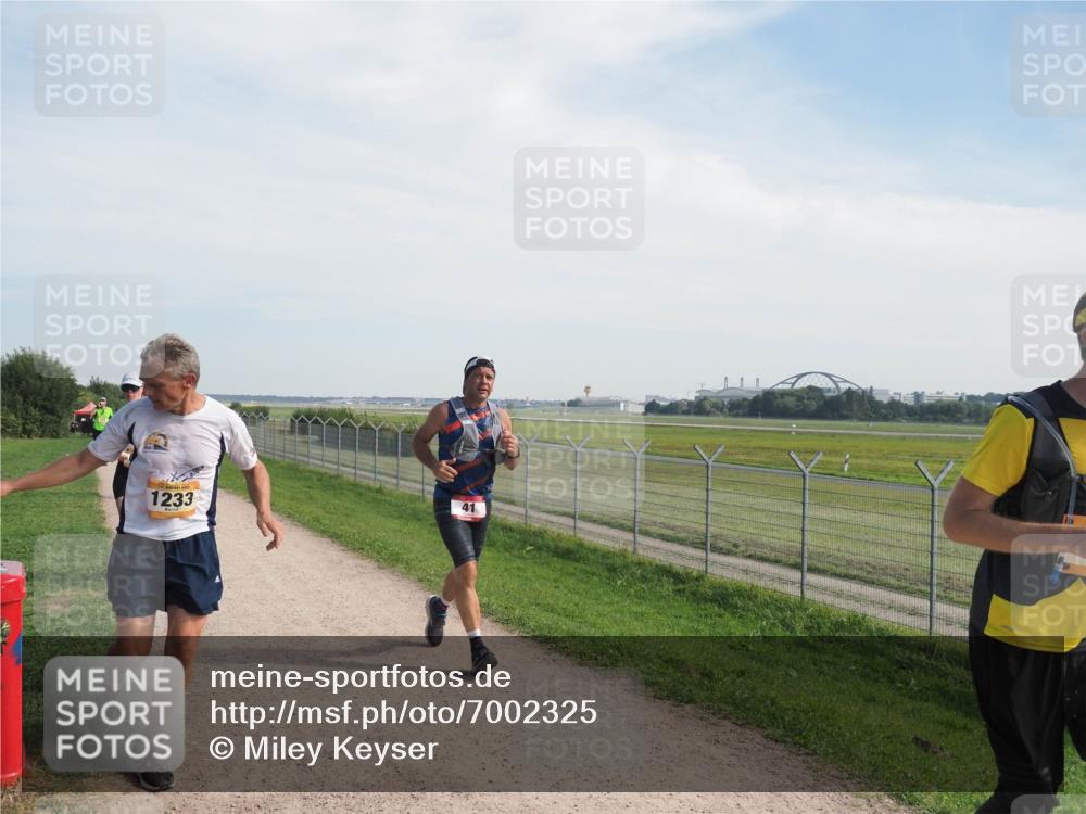 08.09.2024 - Airport Race Miley Keyser http://msf.ph/oto/7002325 08.09.2024 12:23:48 Laufen OLYMPUS, DIGITAL, CAMERA meine-sportfotos.de