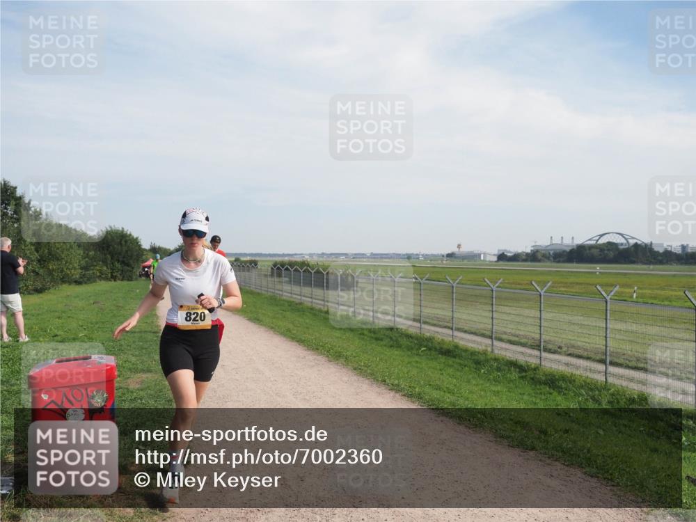 08.09.2024 - Airport Race Miley Keyser http://msf.ph/oto/7002360 08.09.2024 12:23:50 Laufen OLYMPUS, DIGITAL, CAMERA meine-sportfotos.de