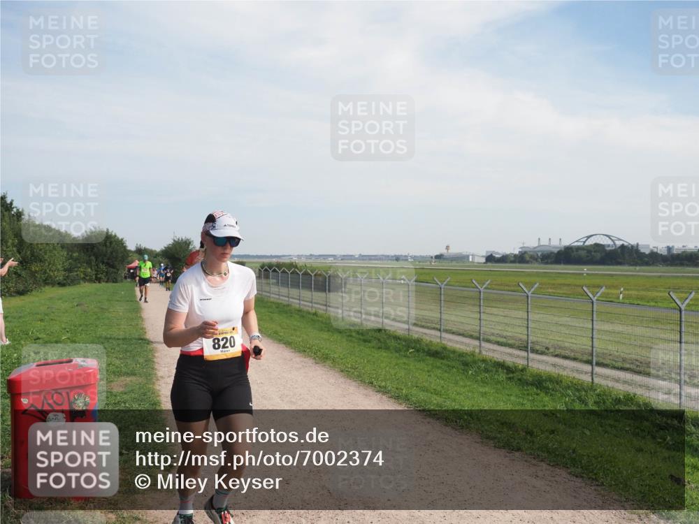 08.09.2024 - Airport Race Miley Keyser http://msf.ph/oto/7002374 08.09.2024 12:23:50 Laufen OLYMPUS, DIGITAL, CAMERA meine-sportfotos.de